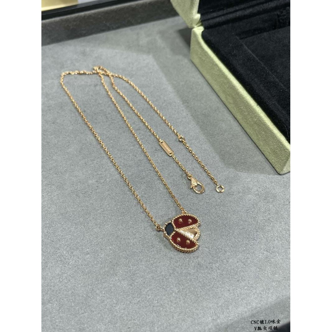 Vca Necklaces - Click Image to Close